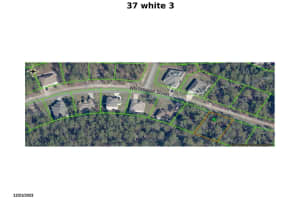 37 Whitewood Street, Homosassa, FL 34446 Sold 04/30/25
