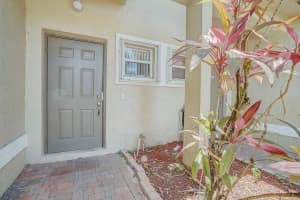 5460 NW 90th Ter Terrace, Sunrise, FL 33351 Sold 08/16/24