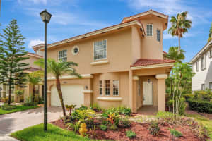11730 NW 2 Street, Plantation, FL 33325 Sold 11/26/24