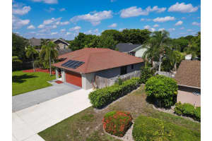 1631 The 12th Fairway, Wellington, FL 33414 Sold 11/15/24