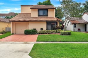 6377 Lantana Pines Drive, Lake Worth, FL 33462 Sold 08/19/24