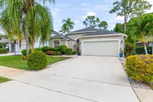 15128 Oak Chase Court, Wellington, FL 33414 Sold 09/10/24
