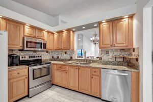 8135 Whispering Palm Drive, Boca Raton, FL 33496 Sold 08/02/24
