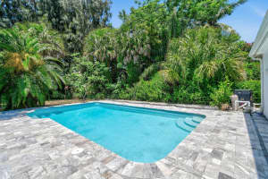 850 5th Place, Vero Beach, FL 32962 Sold 09/13/24