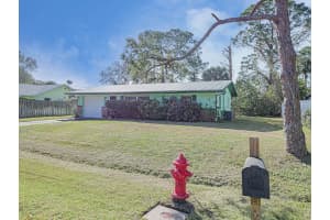 638 Braddock Street, Sebastian, FL 32958 Sold 11/22/24