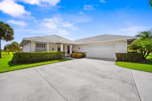 4345 Gator Trace Circle, Fort Pierce, FL 34982 Sold 07/25/24