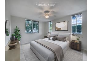 677 SW 111th Avenue 204, Pembroke Pines, FL 33025 Sold 09/20/24