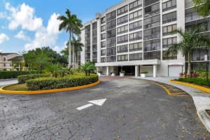 5951 Wellesley Park Drive 504, Boca Raton, FL 33433 Sold 09/04/24
