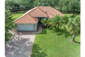 5353 Pine Ridge Circle, Vero Beach, FL 32967 Sold 12/04/24