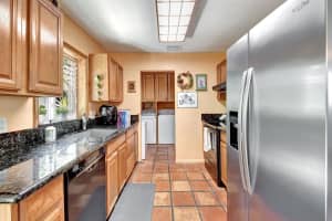 307 SW 10th Street, Delray Beach, FL 33444 Sold 01/24/25