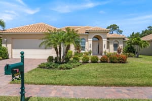 6250 55th Avenue W, Vero Beach, FL 32967 Sold 06/28/24