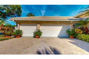 466 NW Dover Court, Port Saint Lucie, FL 34983 Sold 12/23/24