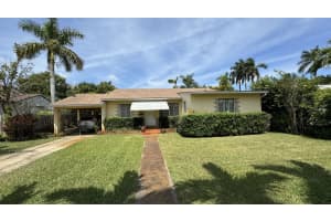 215 32nd Street, West Palm Beach, FL 33407 Sold 08/05/24