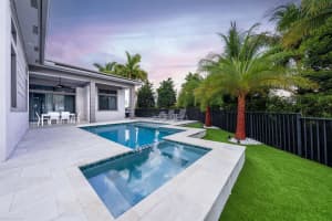 10693 N Lago Vista Circle, Parkland, FL 33076 Sold 09/27/24