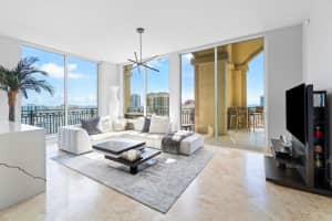 550 Okeechobee Boulevard Uph-02, West Palm Beach, FL 33401 Sold 09/30/24