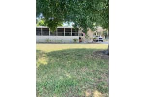 2471 SE 21st Terrace, Okeechobee, FL 34974 Sold 08/08/24