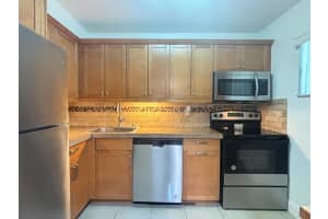 4255 N University Drive 204, Sunrise, FL 33351 Sold 11/27/24