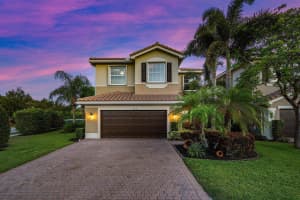 8236 Calabria Lakes Drive, Boynton Beach, FL 33473 Sold 08/08/24