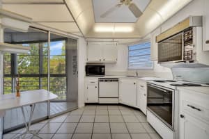 3810 Via Poinciana 502, Lake Worth, FL 33467 Sold 08/19/25