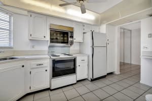 3810 Via Poinciana 502, Lake Worth, FL 33467 Sold 08/19/25