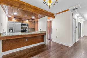 3232 32nd Way, West Palm Beach, FL 33407 Sold 02/12/25