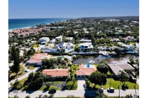 11 Harbour Drive N, Ocean Ridge, FL 33435 Sold 07/19/24