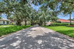 827 Forest Glen Lane, Wellington, FL 33414 Sold 07/31/24