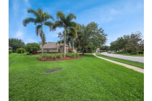 8121 SW Yachtsmans Drive, Stuart, FL 34997 Sold 07/25/24