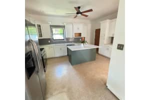 1 Kenmore Lane, Boynton Beach, FL 33435 Sold 03/10/25