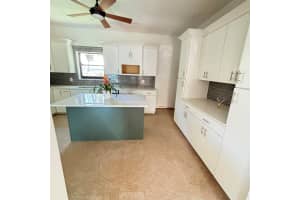 1 Kenmore Lane, Boynton Beach, FL 33435 Sold 03/10/25