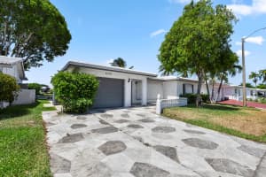8201 NW 58 Place, Tamarac, FL 33321 Sold 08/06/24