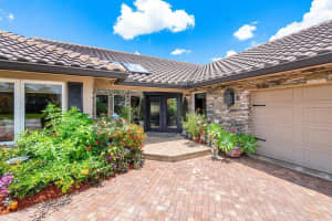 10892 Boca Woods Lane, Boca Raton, FL 33428 Sold 04/10/25