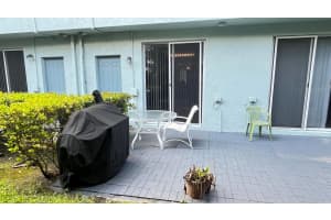 1910 Alamanda Way, Riviera Beach, FL 33404 Sold 10/01/24