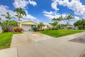 2602 Duke Court, Lake Worth Beach, FL 33460 Sold 02/28/25