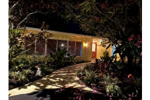 2 Palmetto Drive, Sewalls Point, FL 34996 Sold 08/13/24
