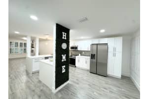 5230 SE Seascape Way 102, Stuart, FL 34997 Sold 08/02/24