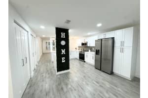 5230 SE Seascape Way 102, Stuart, FL 34997 Sold 08/02/24