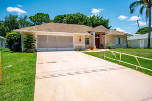 386 Concha Drive, Sebastian, FL 32958 Sold 12/27/24