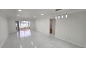 117 Lehane Terrace 203, North Palm Beach, FL 33408 Sold 10/15/24