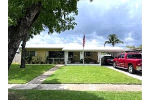 5040 SW 11th Street, Plantation, FL 33317 Sold 07/30/24