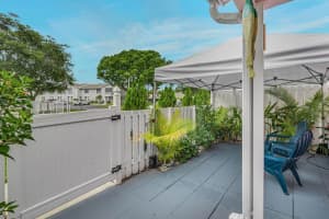 231 Foxtail Drive H, Greenacres, FL 33415 Sold 11/12/24