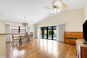 2530 La Lique Circle, Palm Beach Gardens, FL 33410 Sold 07/09/24