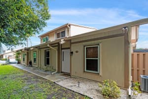311 Maplecrest Circle, Jupiter, FL 33458 Sold 10/22/24
