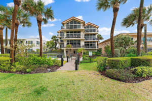 314 Inlet Way 201, Palm Beach Shores, FL 33404 - MLS#R10996093