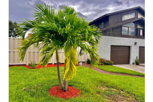 9634 Boca Gardens Circle N A, Boca Raton, FL 33496 Sold 08/01/24