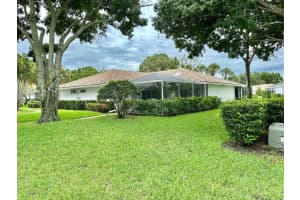 2505 Pin Oak Court 2505, Palm Beach Gardens, FL 33410 Sold 12/20/24
