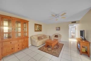 240 Southampton B 240, West Palm Beach, FL 33417 Sold 02/19/25