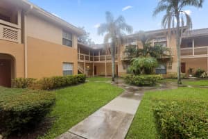 4863 Via Palm Lake 803, West Palm Beach, FL 33417 Sold 09/23/24
