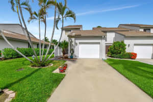 6730 Canary Palm Circle, Boca Raton, FL 33433 Sold 02/26/25