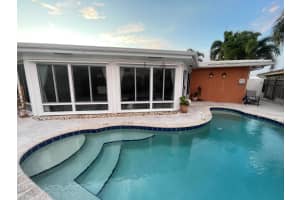 2118 NE 57th Street, Fort Lauderdale, FL 33308 Sold 09/17/24
